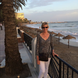 Meet your Posher, Joann